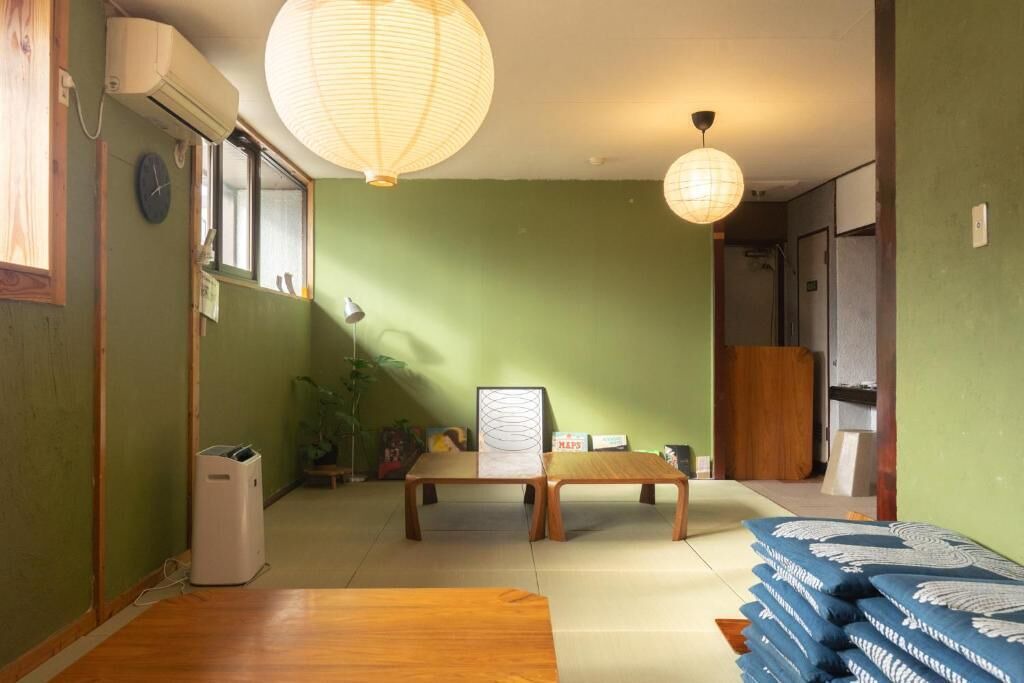Nagano Cabin | Local Knot Backpackers