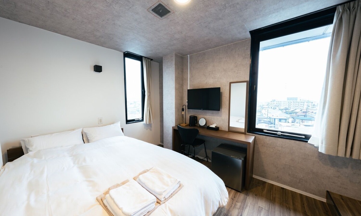Imawatari Hotel | The Book Lounge Hotel Kani
