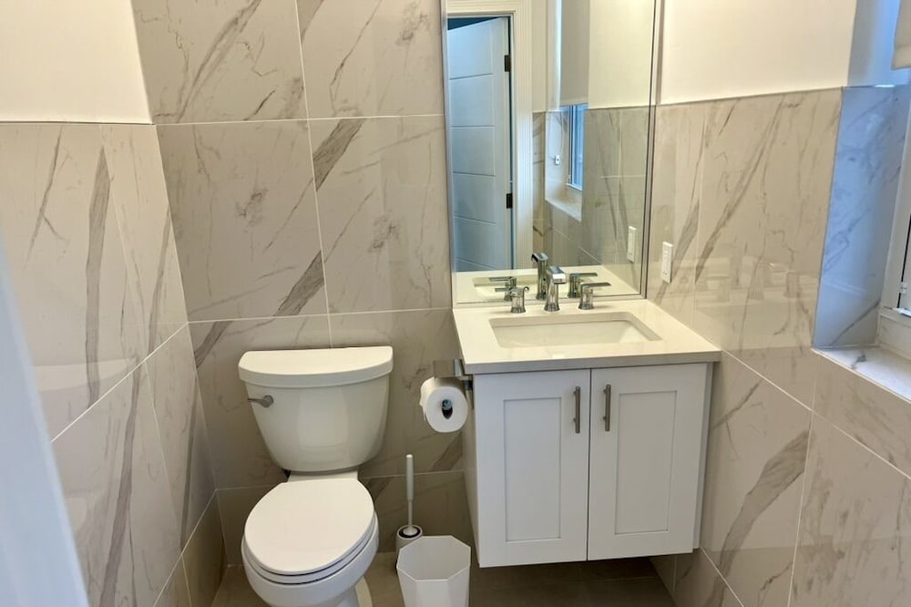 Bouvet Island House | Grace Bay/ New Luxurious home 3+ Bedrooms & Pool