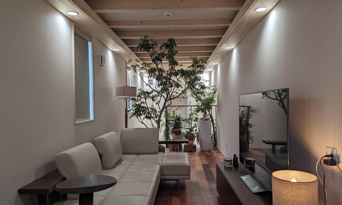 Shimotsuma House | BITOKENKOUNOMACHI COSMIC TOWN
