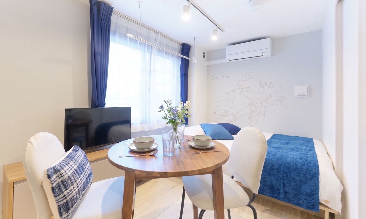 Bunkyo Apartment | RIZOTIA HAKUSAN by Tranova