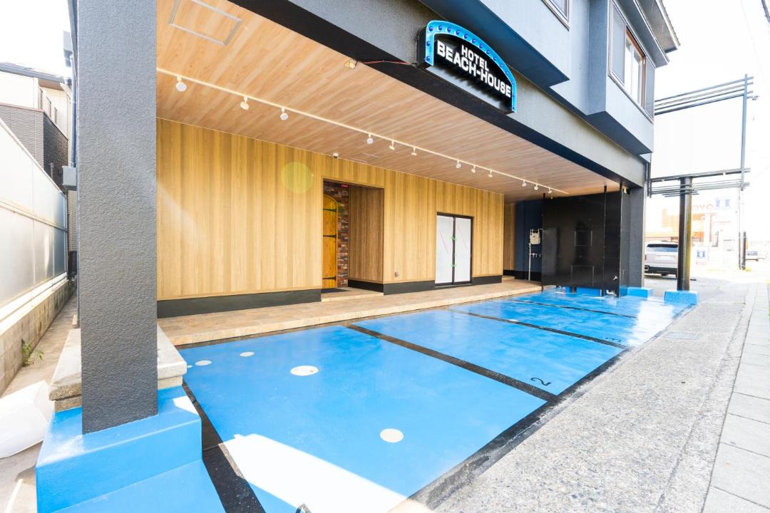 Otsu Apartment | Hotel Beach-House