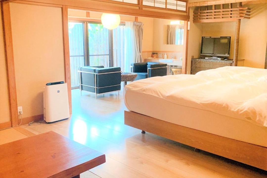 Izu Nagaoka Onsen Hotel | KOUBOUNOYU IKONASOU