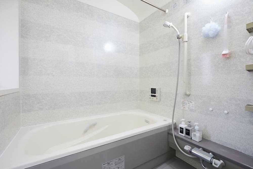 Photo of Bathroom in Toda