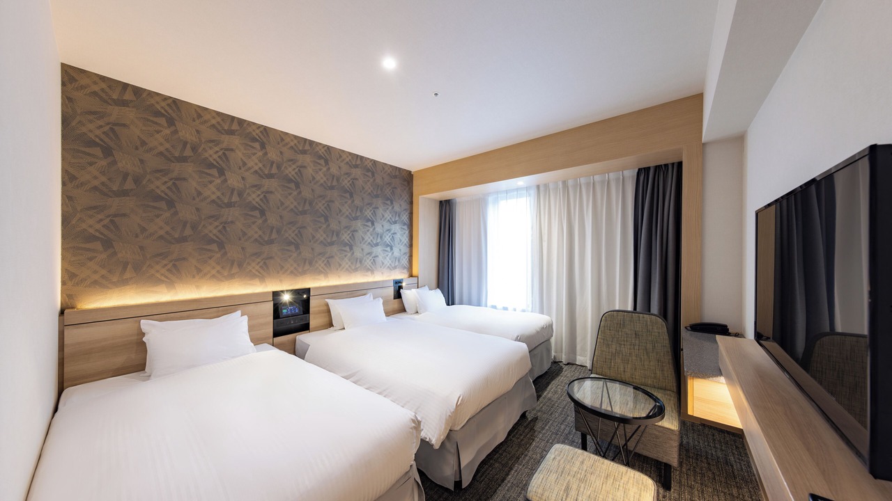 Photo of Bedroom in Aoba-dori Avenue