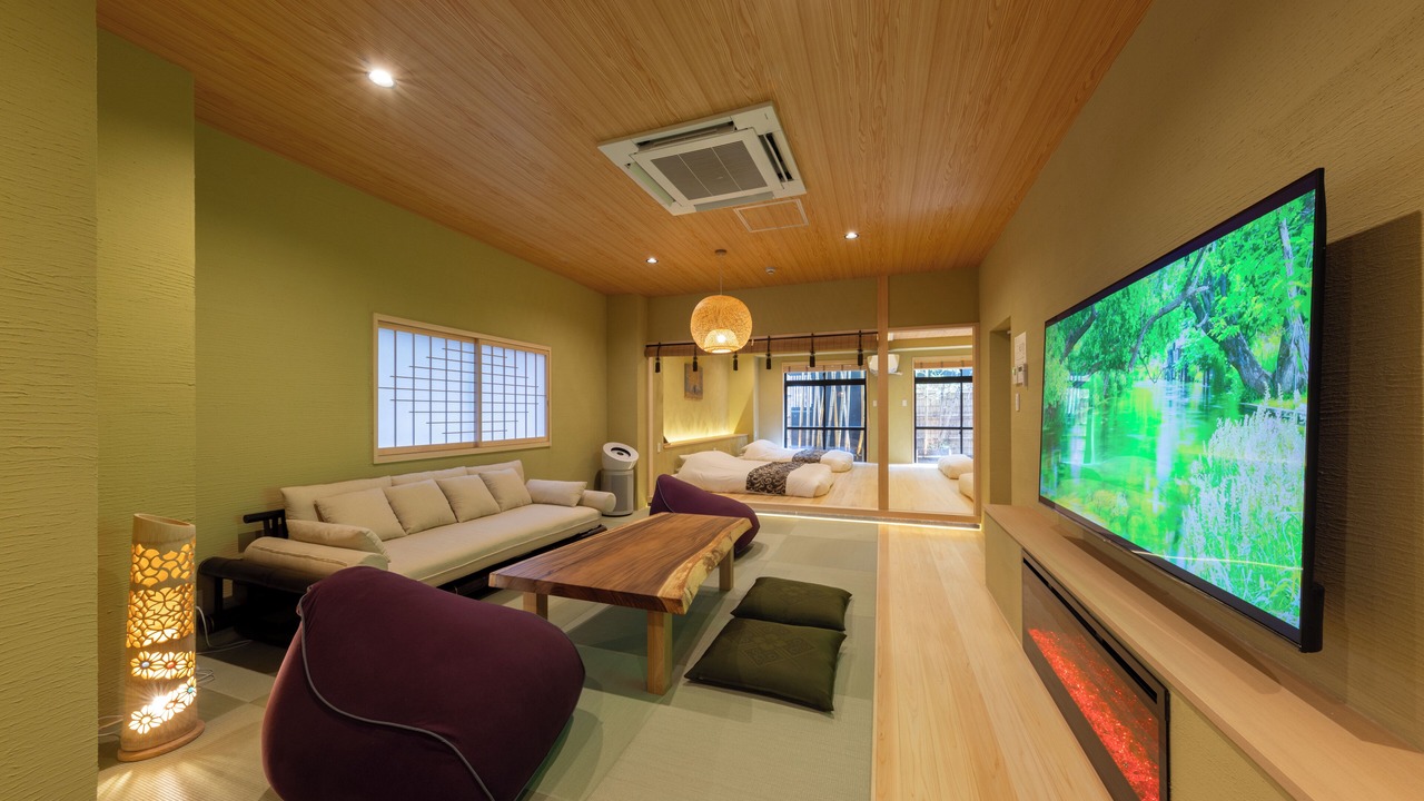 Photo of Patio Balcony in Namba
