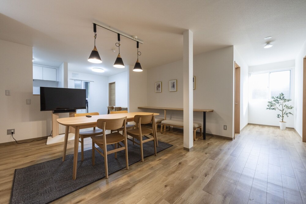 Photo of Livingroom in Higashi