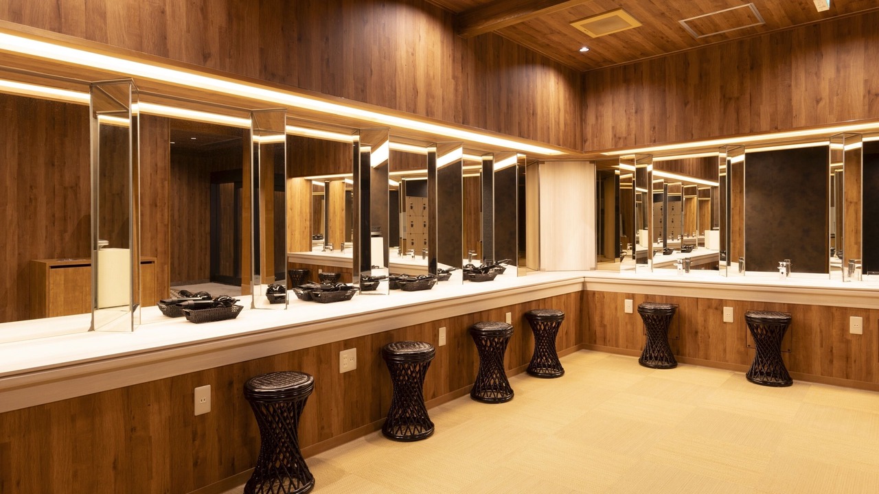 Photo of Bathroom in Enakyo
