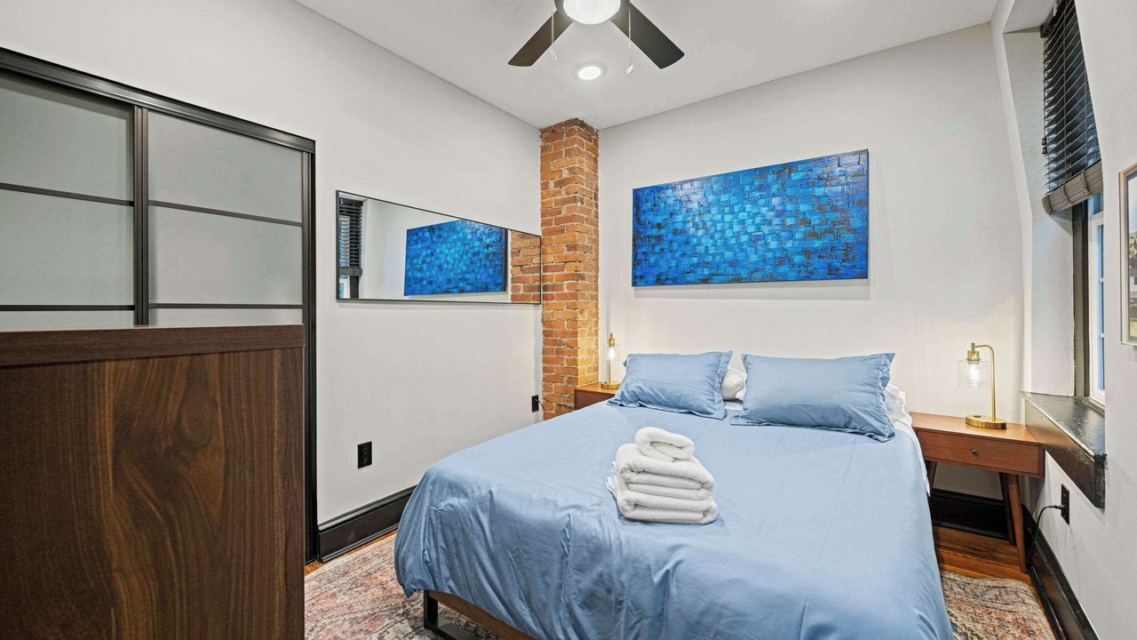 Photo of Bedroom in Shaw