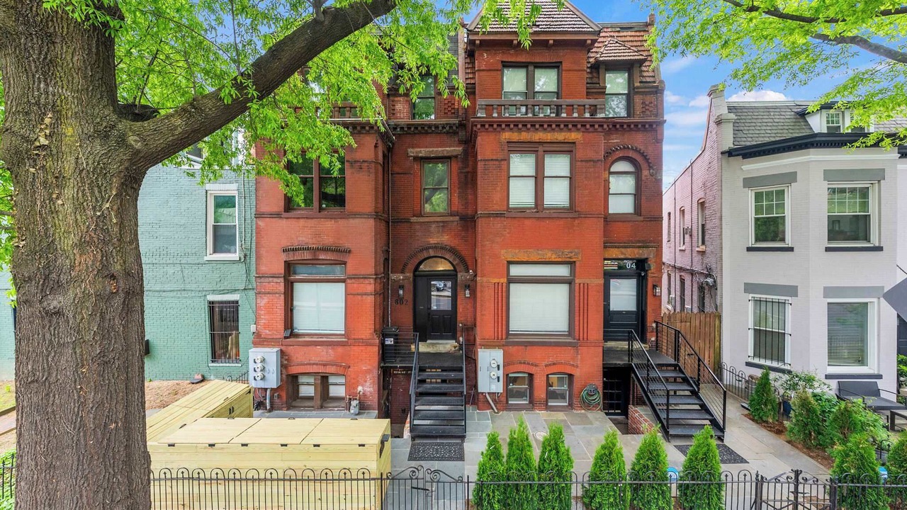 Photo of Others in Shaw