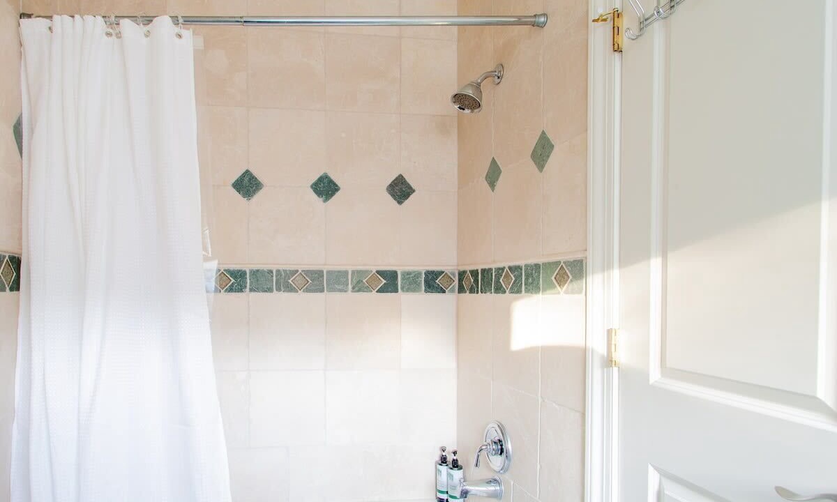 Photo of Bathroom in Stanton Park