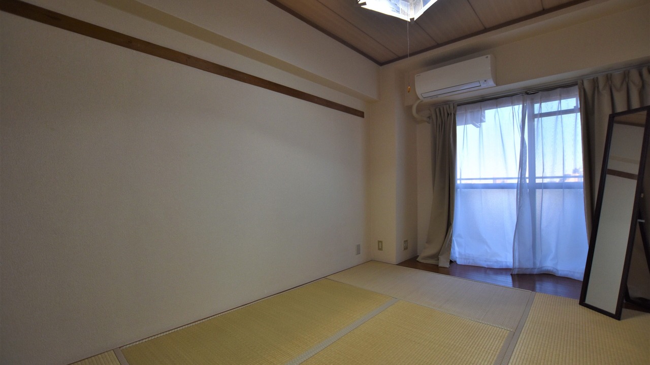 Photo of Bedroom in Horikiri