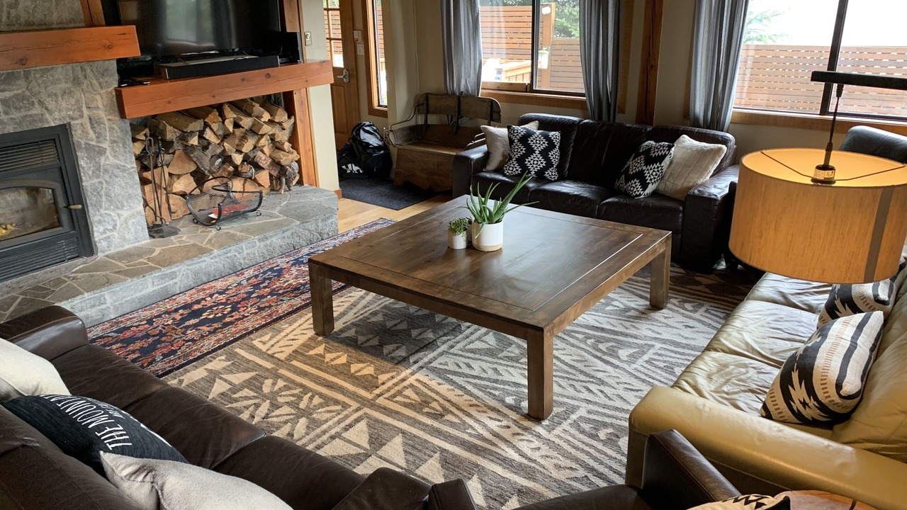Photo of Livingroom in Whistler