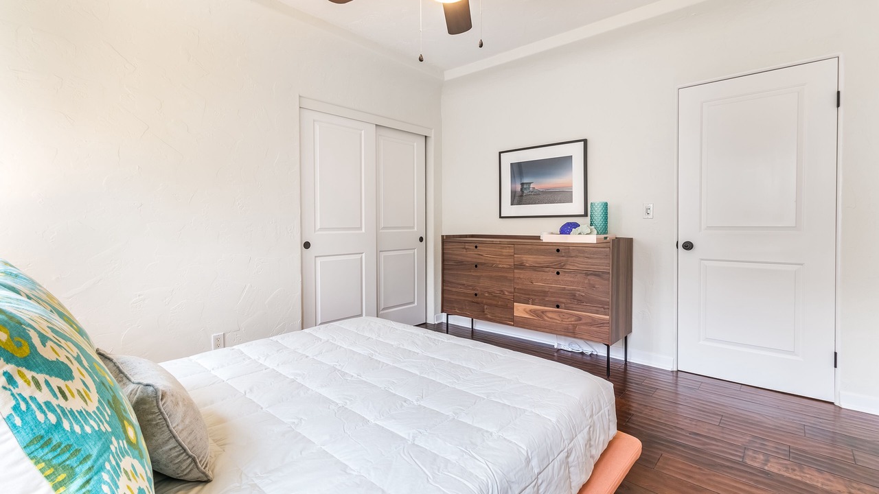 Photo of Bedroom in Carthay Circle