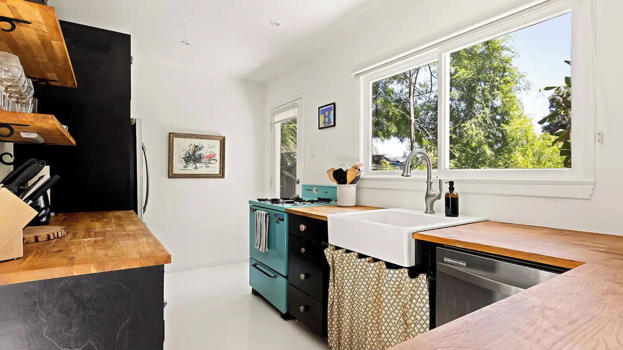 Photo of Kitchen in Beachwood Canyon