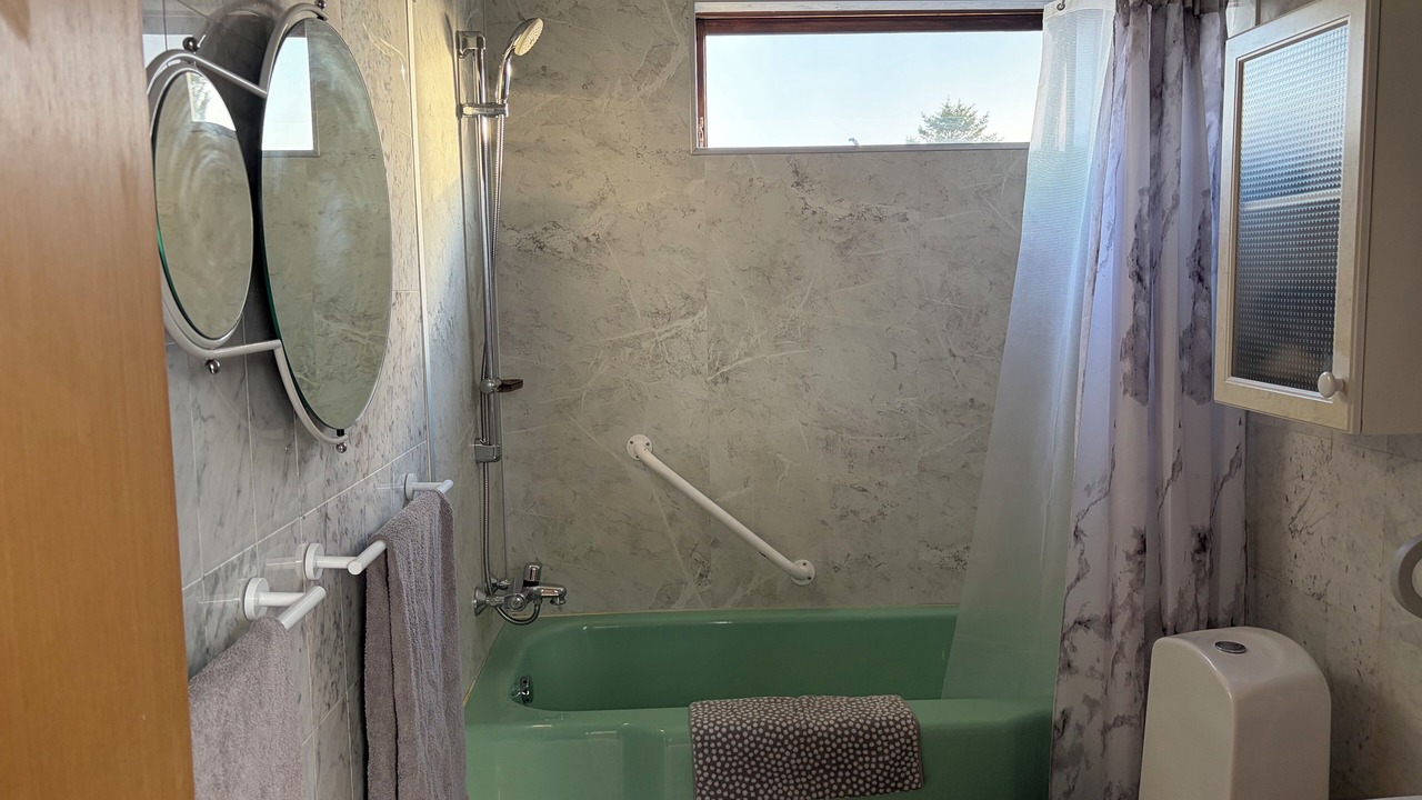 Photo of Bathroom in Keflavik