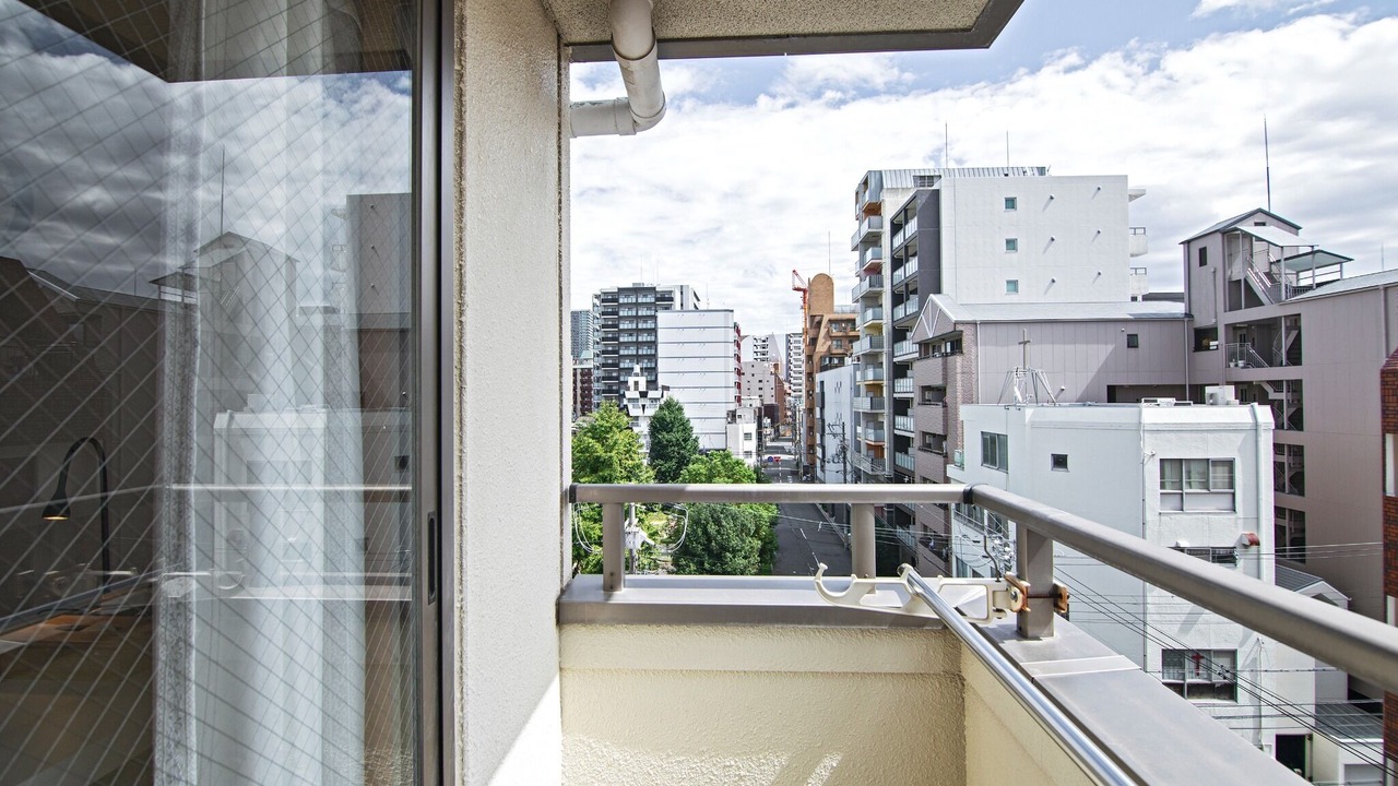 Photo of Patio Balcony in Naniwa