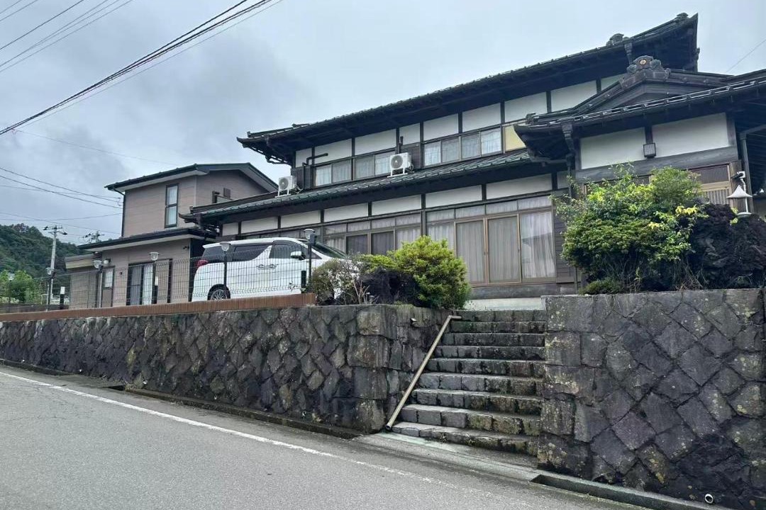 Photo of Others in Nishikatsura