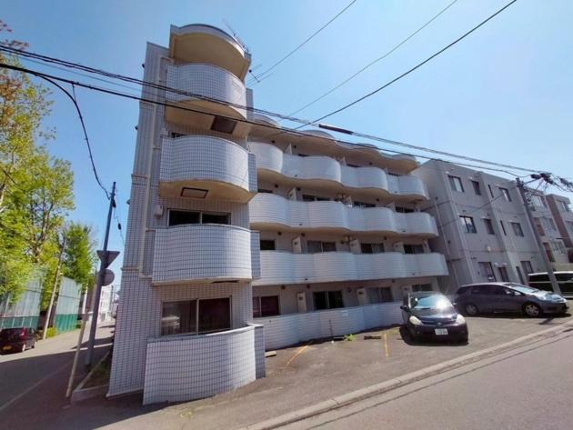 Photo of Buildings in Shiroishi