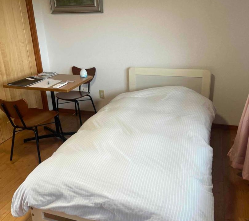 Photo of Bedroom in Ono