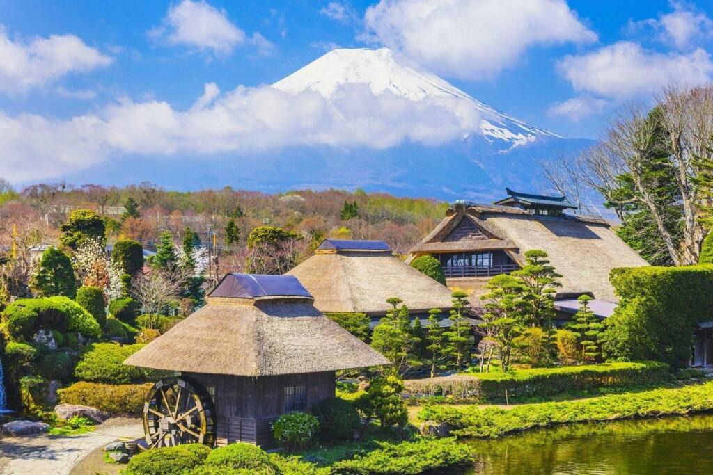 Photo of Others in Oshino