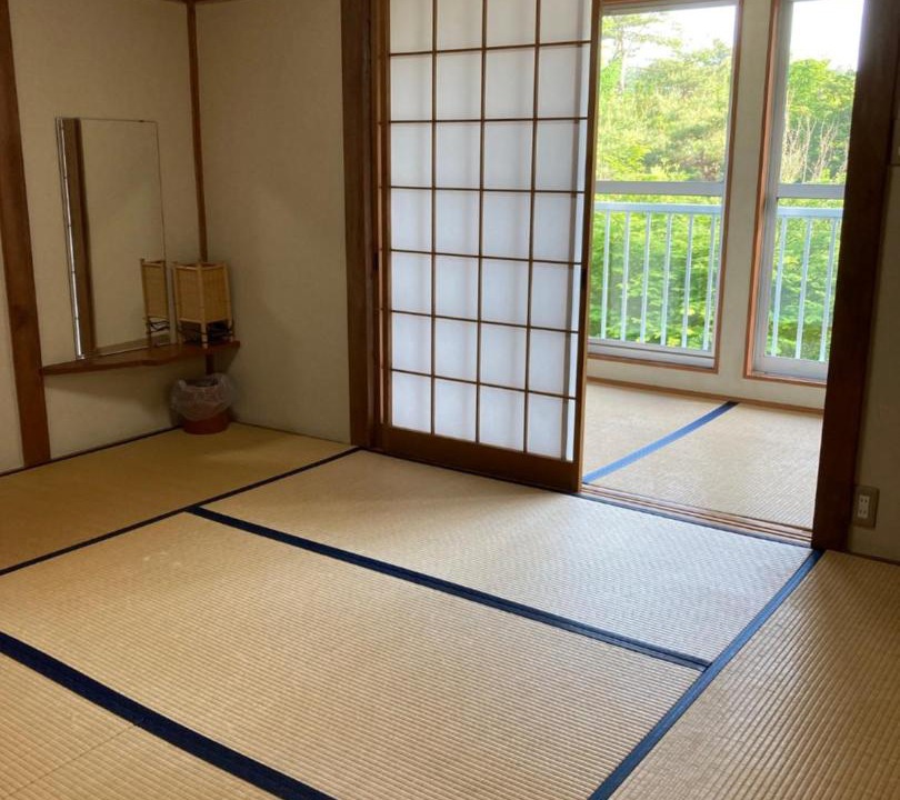 Photo of Others in Oshino