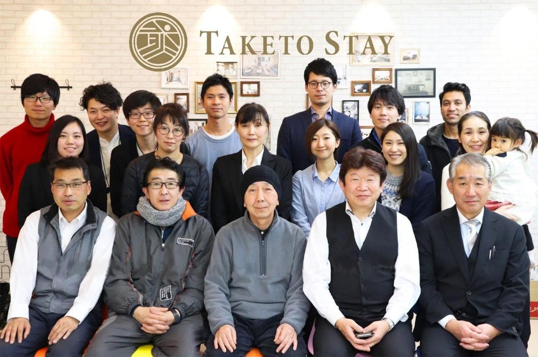 Photo of Human In Picture in Nishi