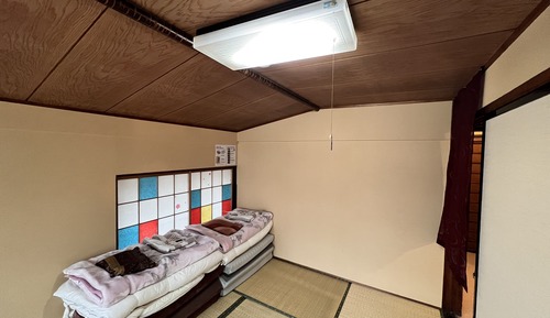 Superior Twin Room 1, Shared bathroom