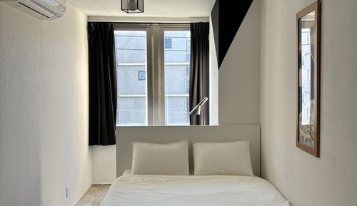 #04 Double Room (Shared Shower Room & Toilet)