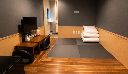 Standard Double Room, Japanese Futon, Non Smoking, Private Bathroom