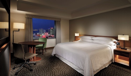 Club Room, 1 King Bed