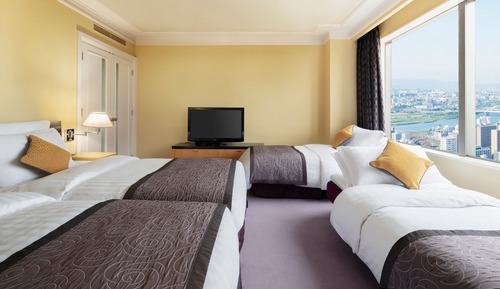 Junior Suite For 4 People Non-smoking