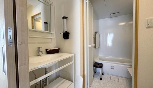 Standard Quadruple Room, Non Smoking, Private Bathroom
