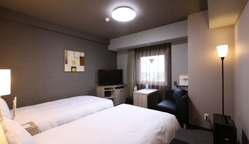 Twin Room, Smoking Heated Tobacco Only