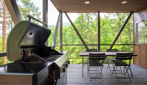 Deluxe Cottage With Wood stove and Hot Spring, Smoking