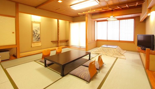 Japanese Traditional Room (15 Tatami-mats)