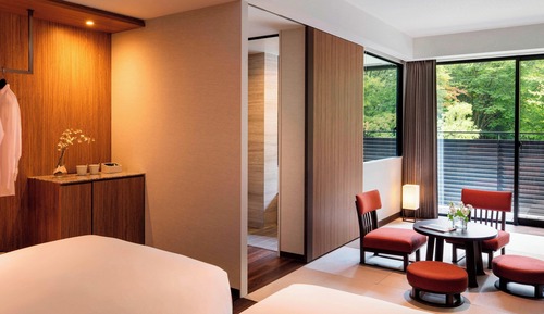 Twin Room, 2 Twin Beds (with View Bath)