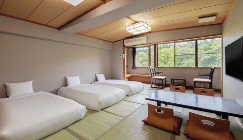 Japanese Room with Bed -Smoking