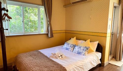 Deluxe Double Room with Bath
