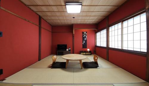 Japanese-Style Room
