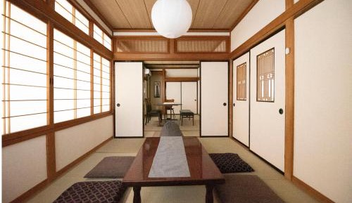 Three-Bedroom Superior Apartment