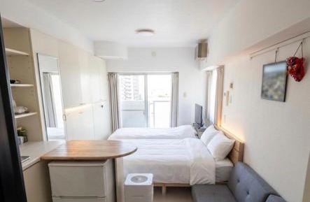 One-Bedroom Apartment with Terrace