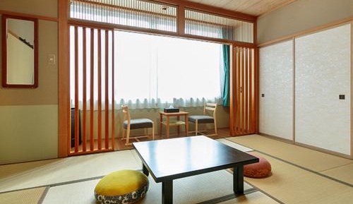 Japanese-Style Room