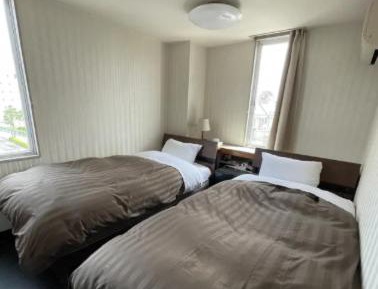 Twin Room with Shared Bathroom Non Smoking