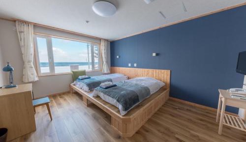 Twin Bed Room (Two People Only)