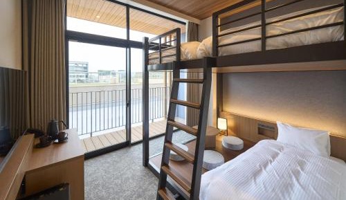 Triple Room with Terrace