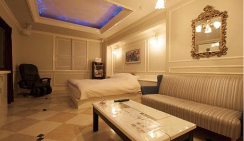 Junior Suite with Balcony