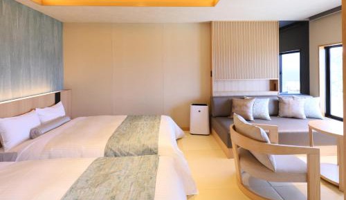 Twin Room with Sea View