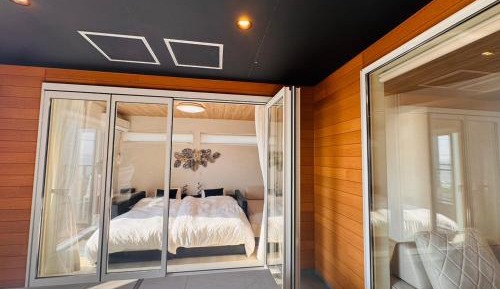 Standard Twin Room with Sea View