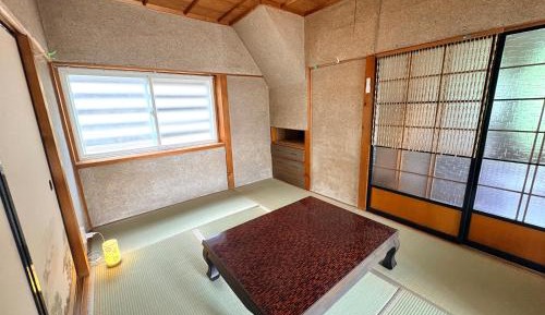Japanese-Style Room